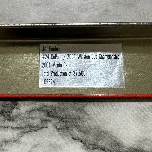 NWOB 2001 Jeff Gordon #24 DuPont Winston Cup Championship - Picture 6 of 7